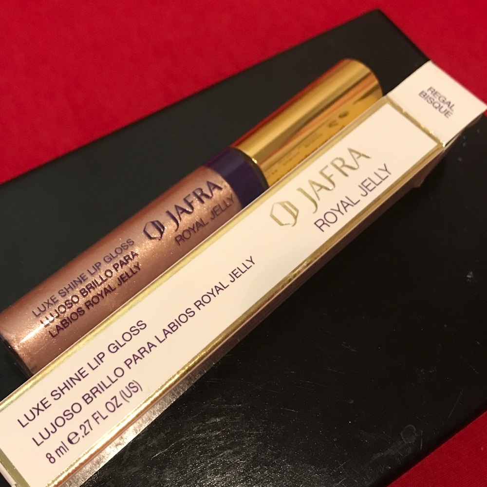 NIB Jafra Regal Bisque Luxe Shine Lip Gloss